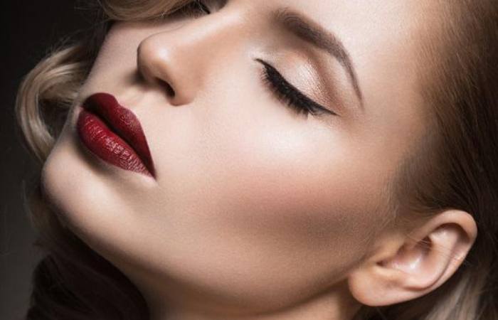 Guest Post + Makeup Hacks
